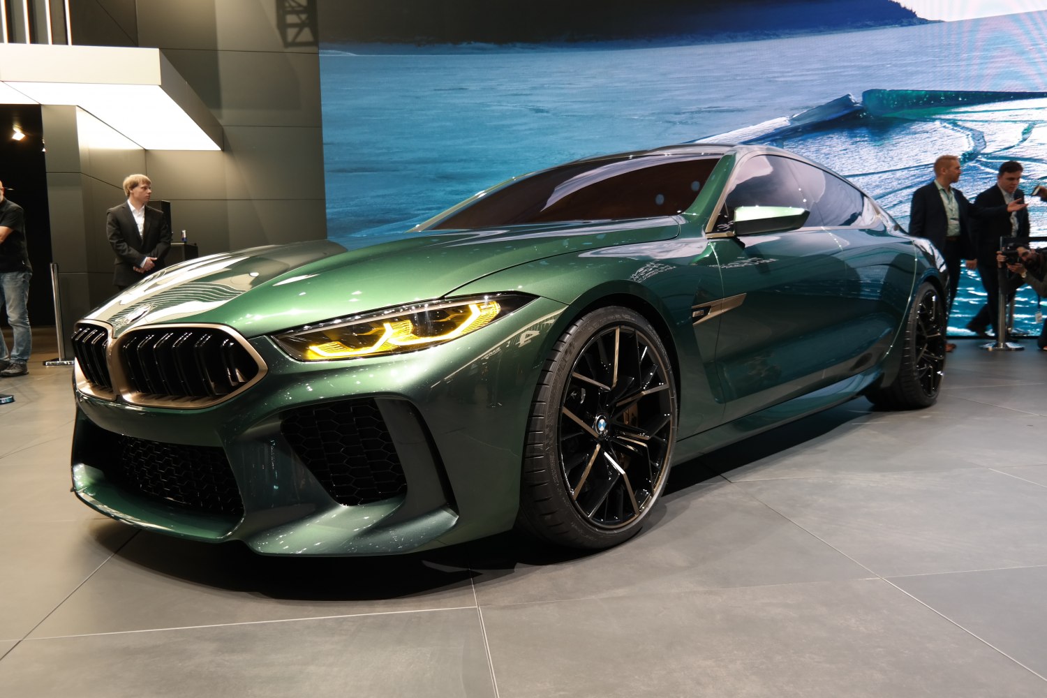 BMW M8 GTE 4.0 V8 (507 Hp)