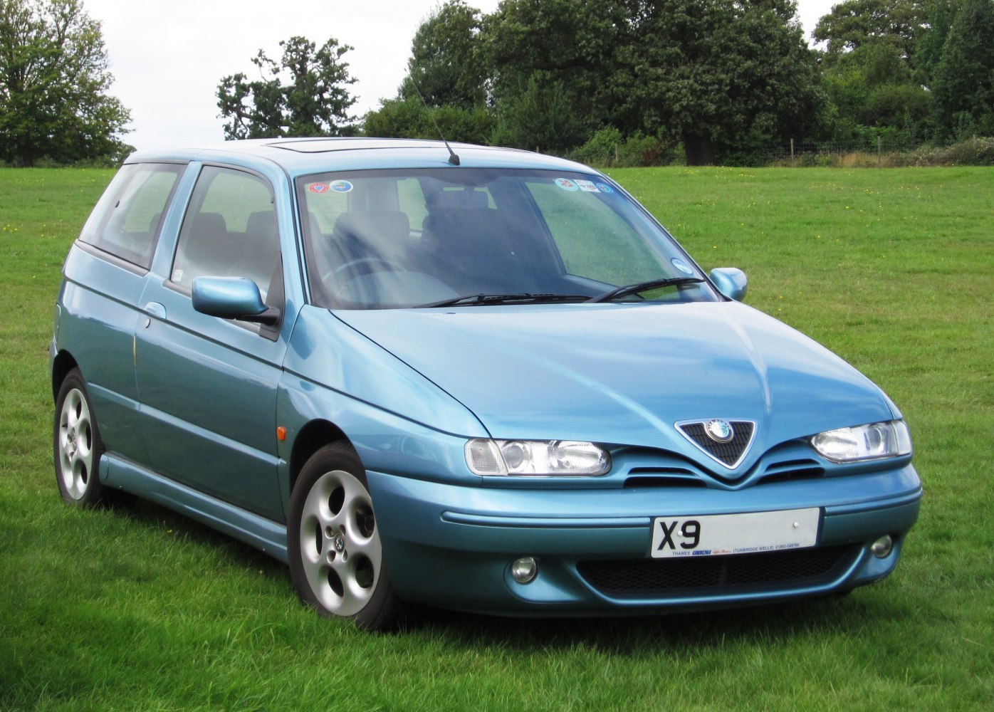 Alfa Romeo 145