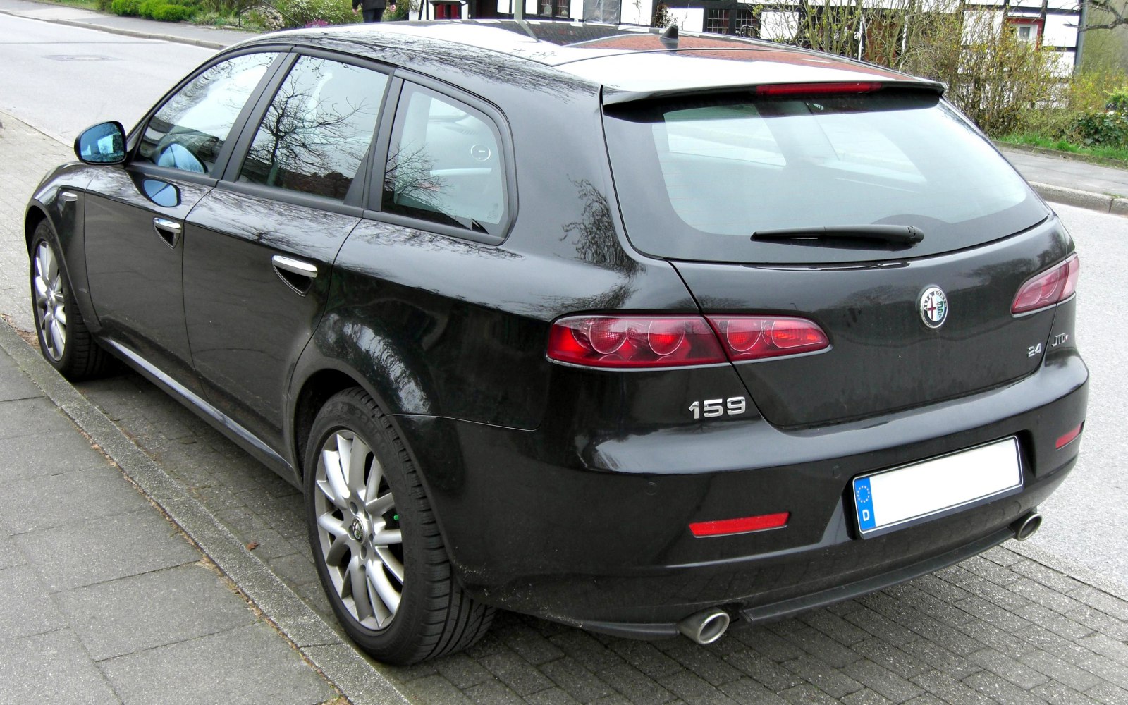 Alfa Romeo 159 2.4 JTDM (200 Hp) Q-Tronic