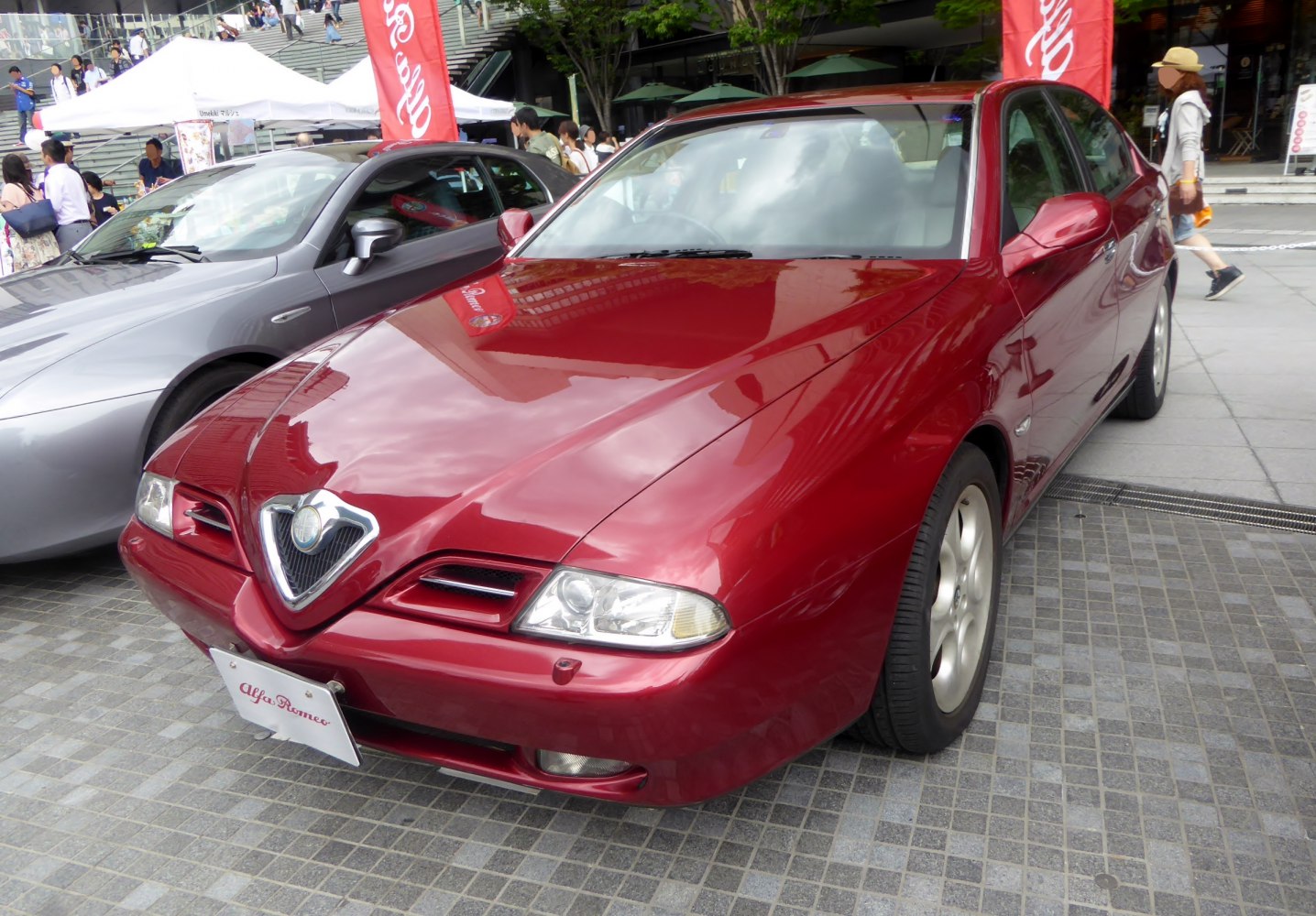 Alfa Romeo 166