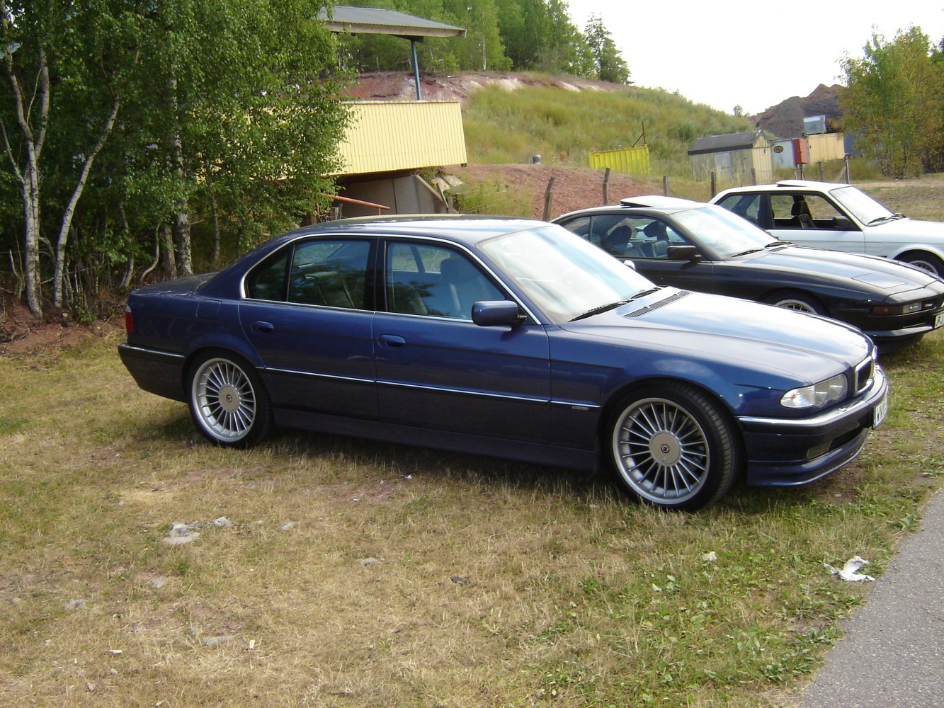 Alpina B12