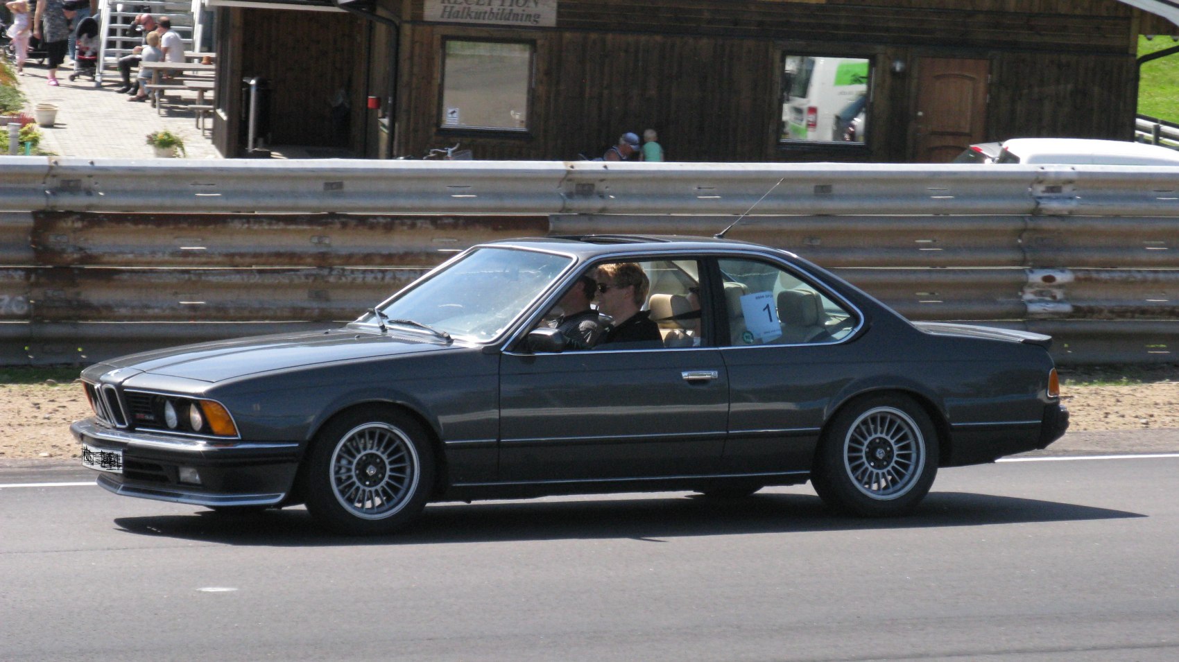 Alpina B9