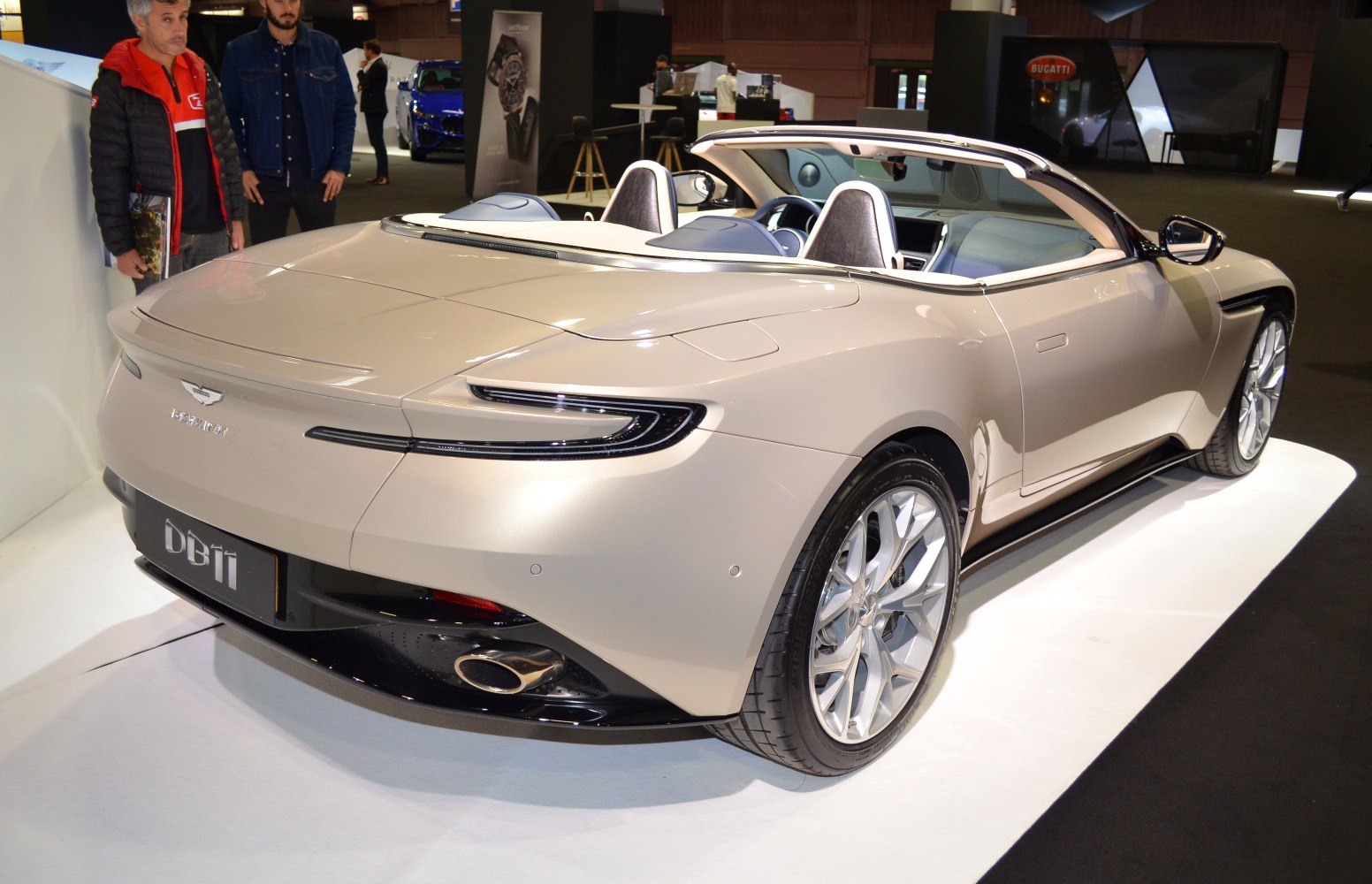 Aston Martin DB11 4.0 V8 (510 Hp) Automatic