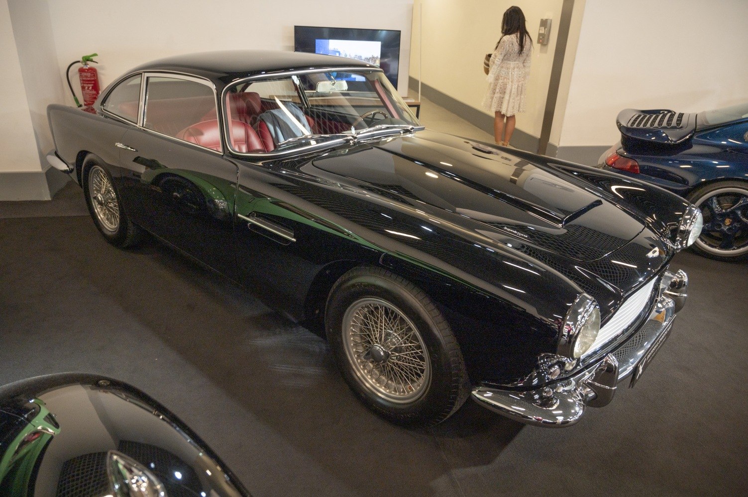 Aston Martin DB4