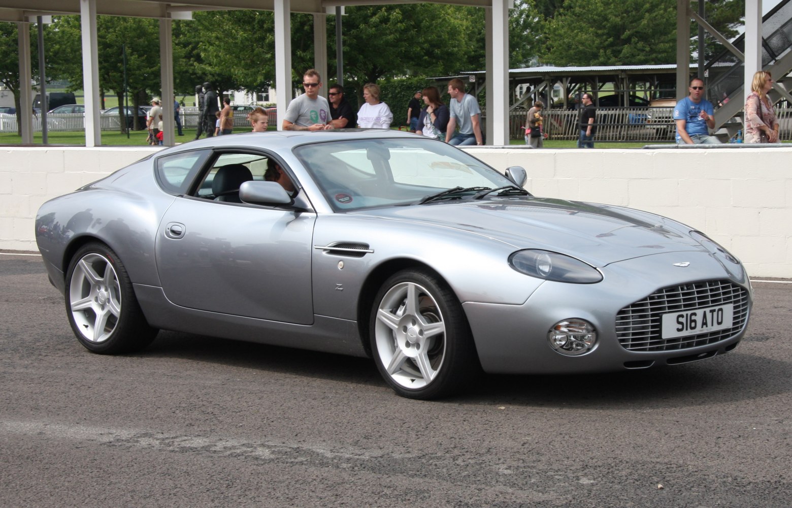 Aston Martin DB7 5.9 V12 (441 Hp) Automatic