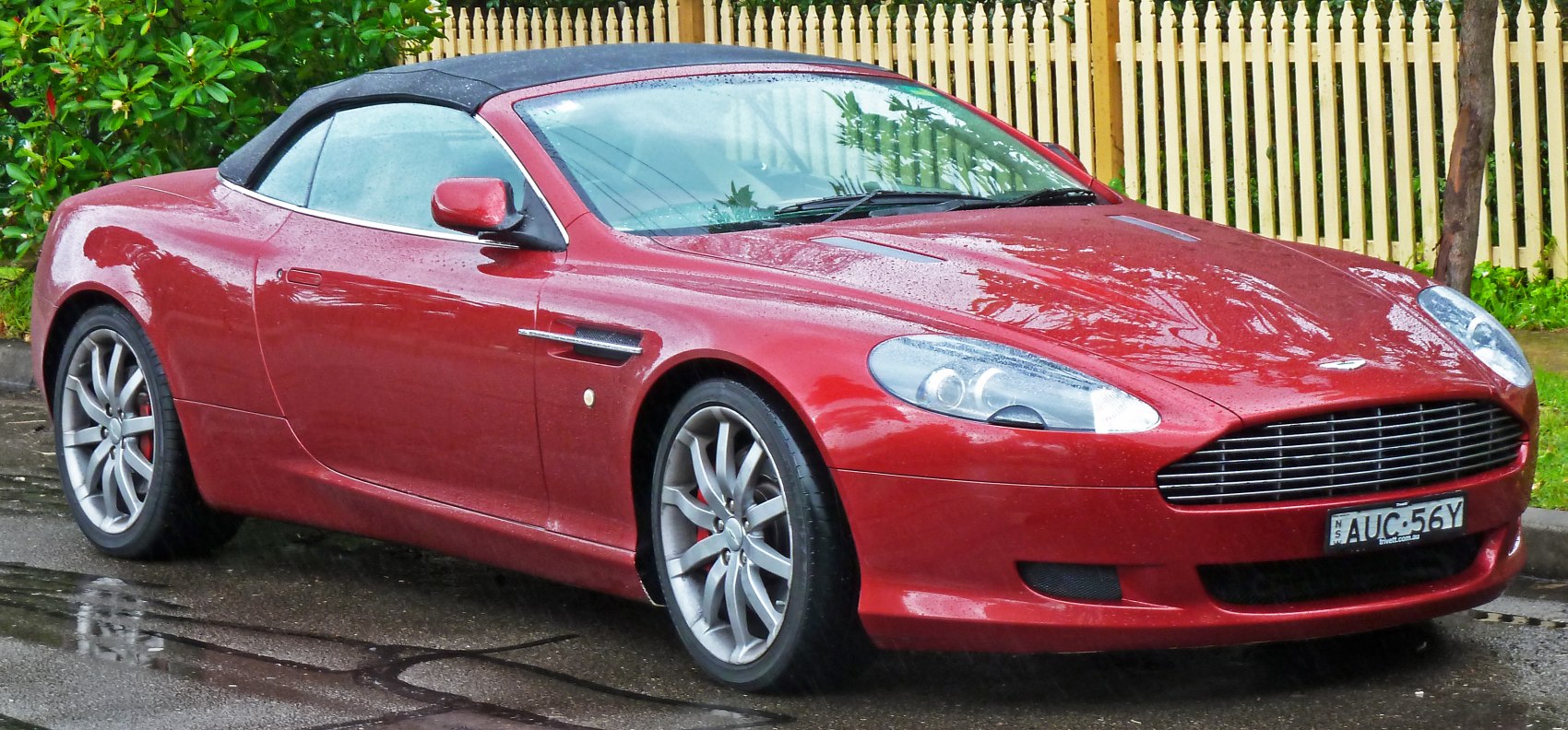 Aston Martin DB9 6.0 i V12 (456 Hp)