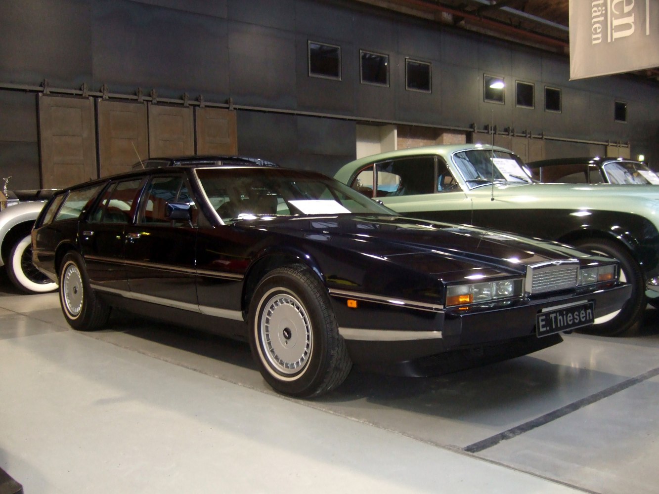 Aston Martin Lagonda