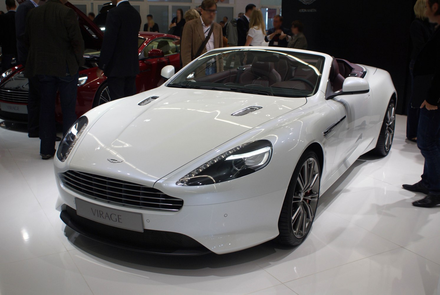 Aston Martin Virage 6.0 V12 (497 Hp) Touchtronic