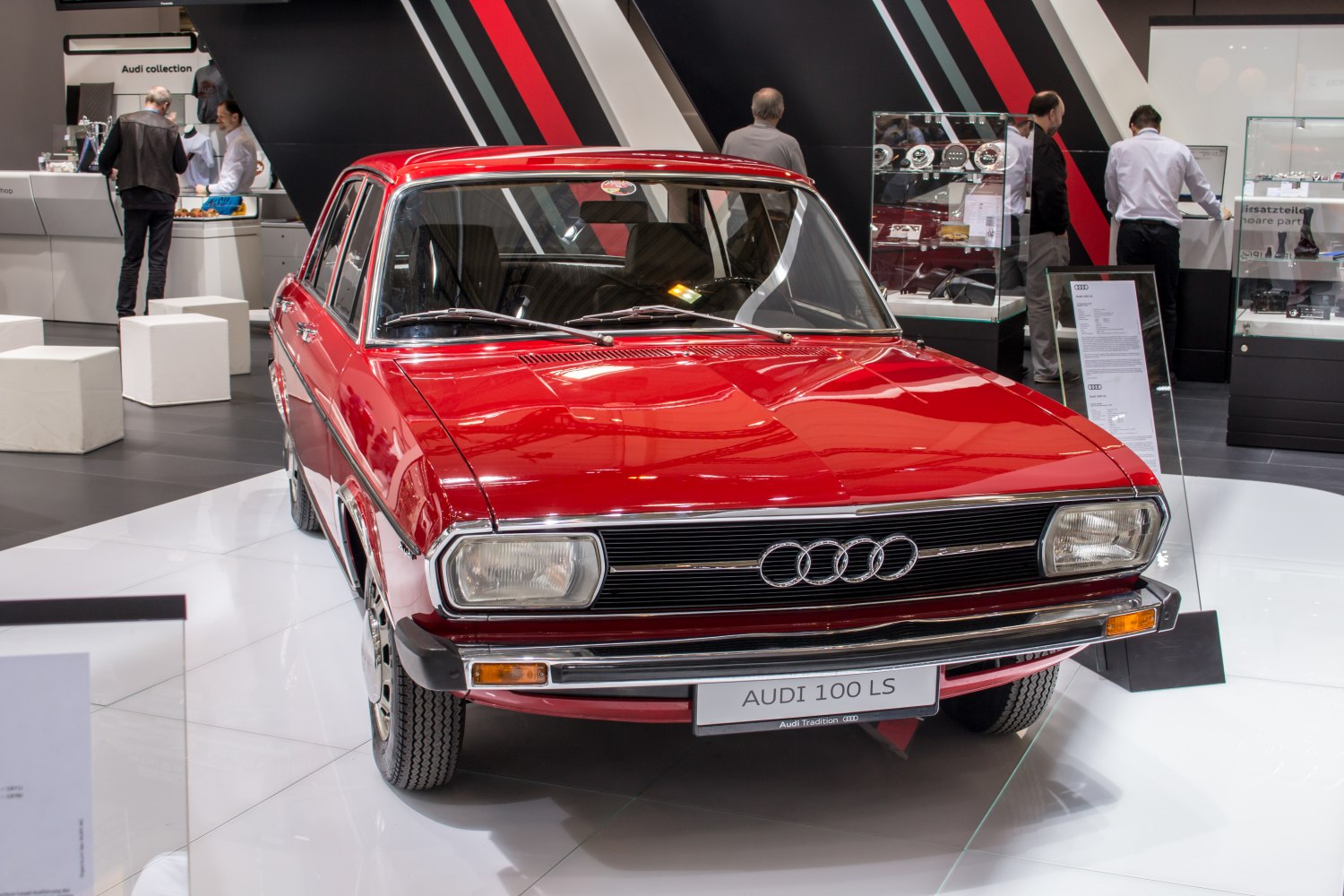 Audi 100