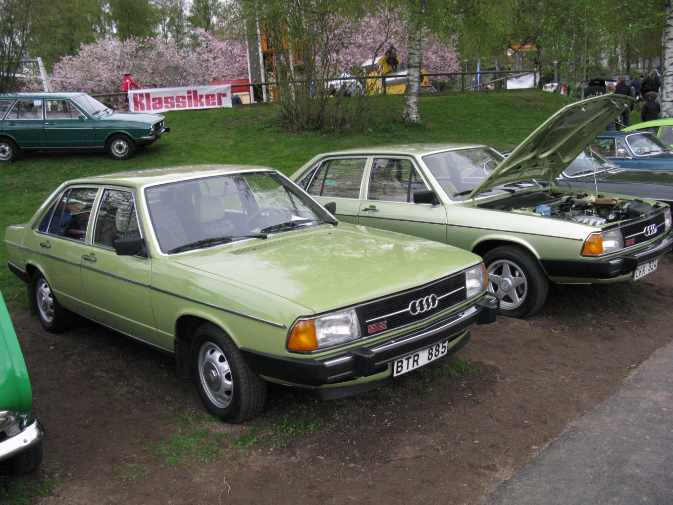 Audi 100