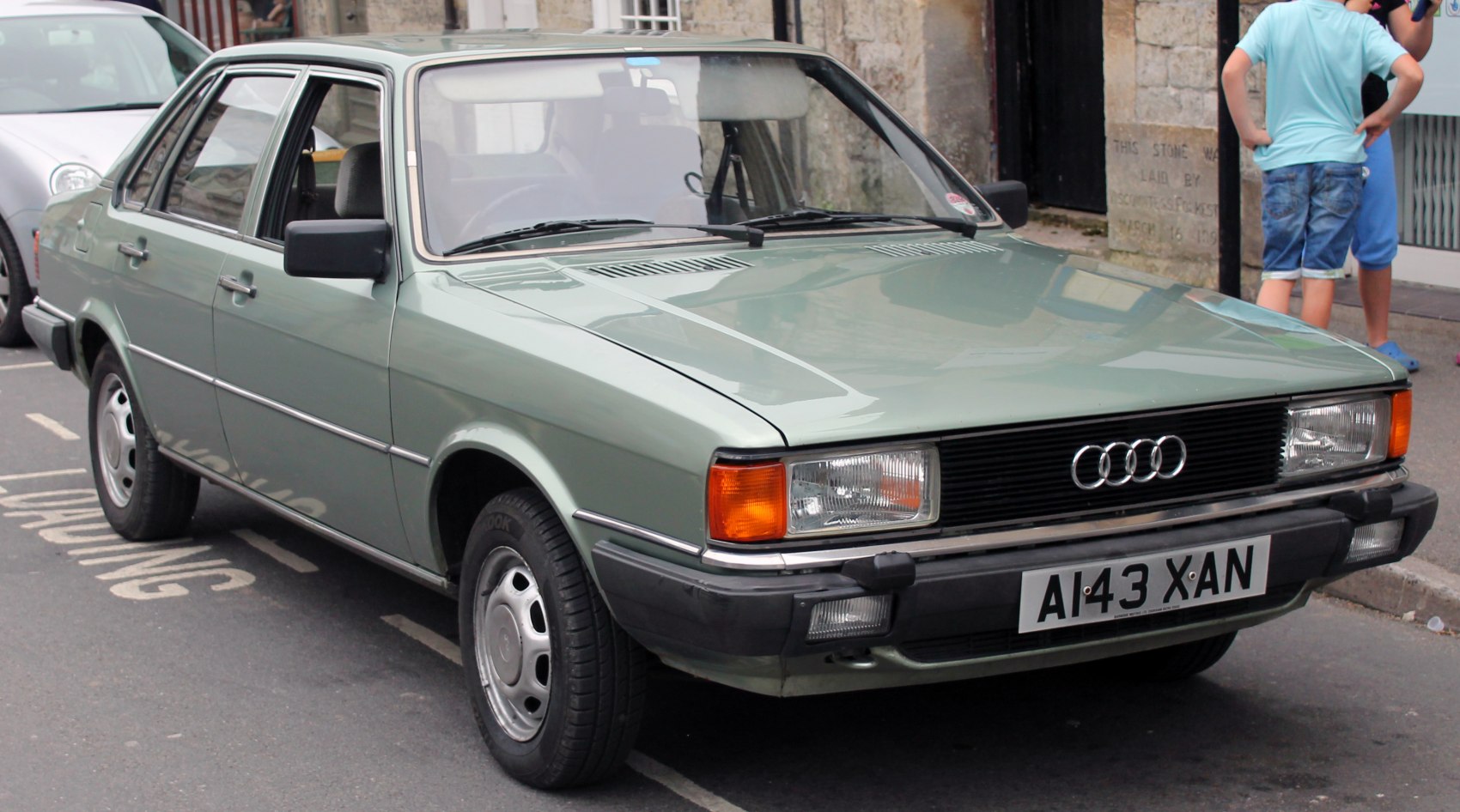 Audi 80 1.6 GLE (110 Hp)