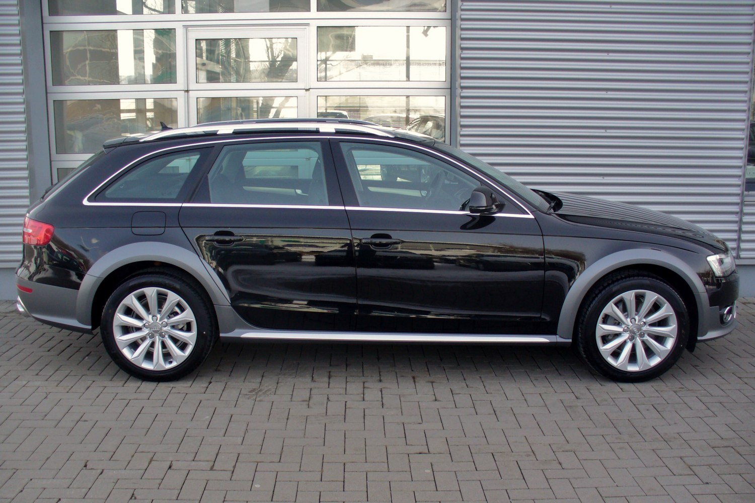 Audi A4 2.0 TFSI (225 Hp) quattro S tronic