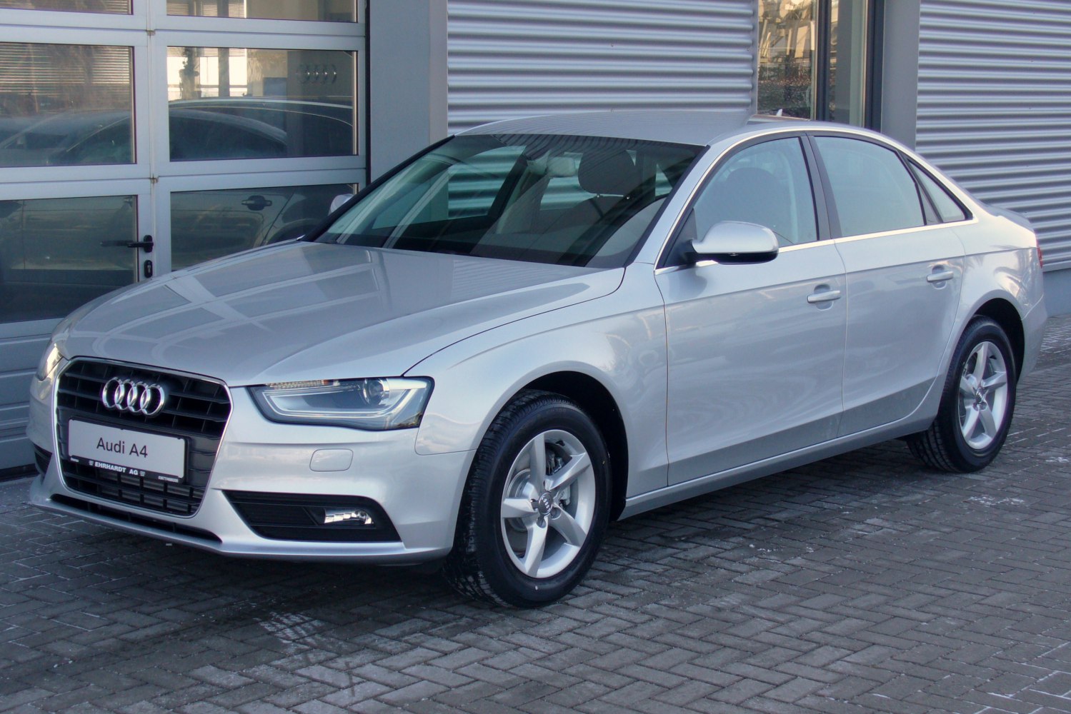 Audi A4 2.0 TDI (143 Hp) Multitronic