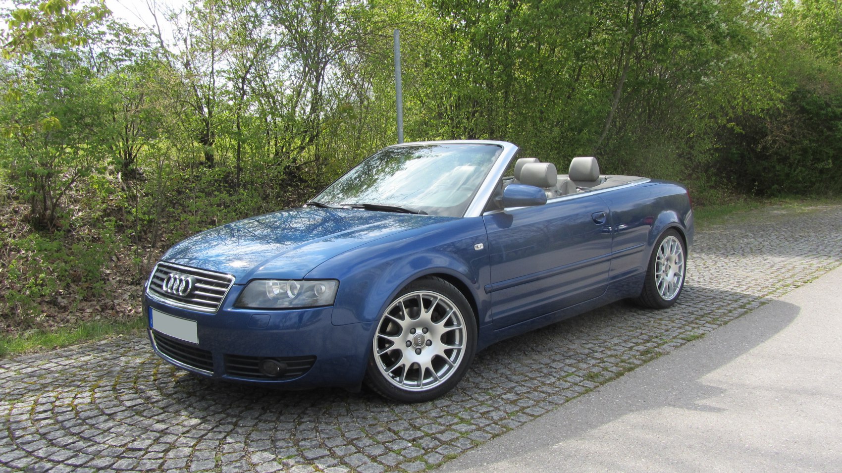 Audi A4 3.0 V6 30V (220 Hp) quattro