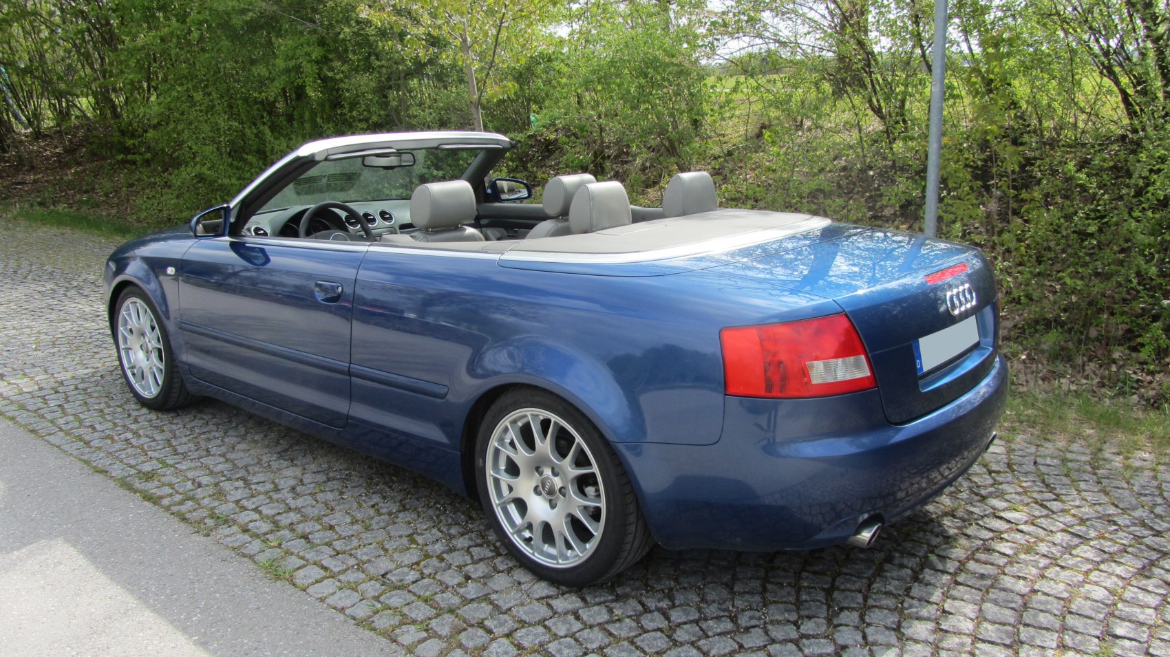 Audi A4 3.0 V6 30V (220 Hp) quattro