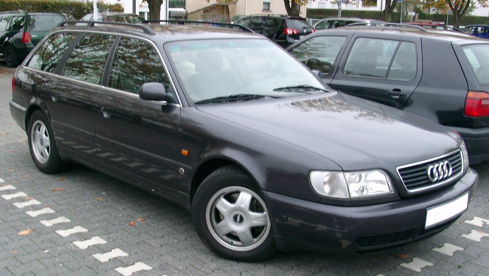 Audi A6 2.3 (133 Hp) Automatic