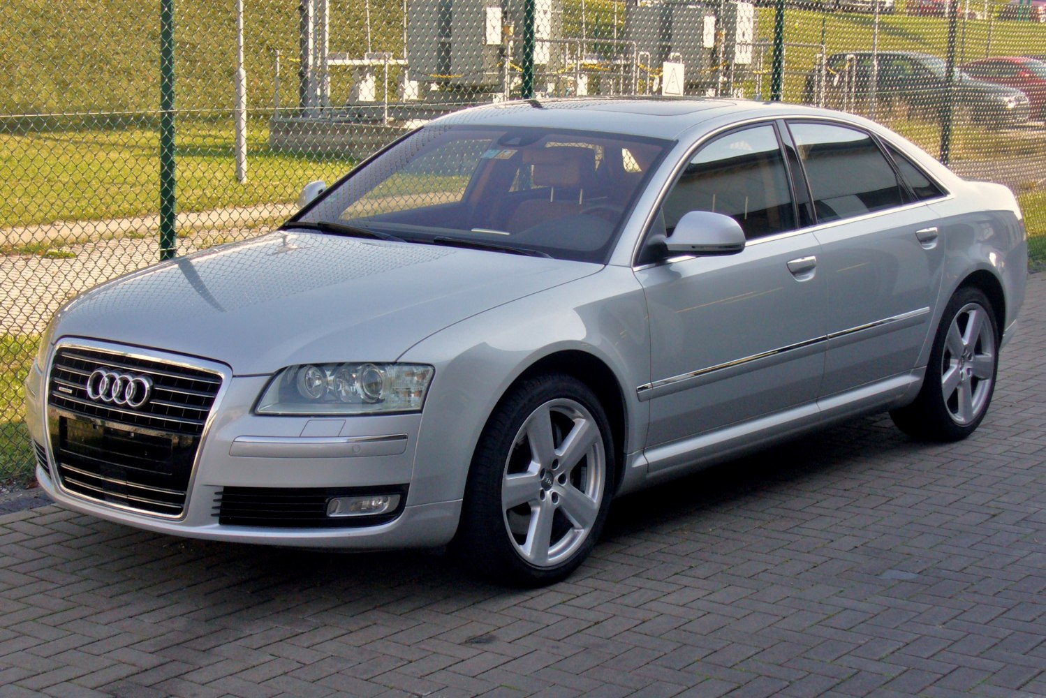 Audi A8 4.2 BiTDI V8 (326 Hp) quattro DPF Tiptronic