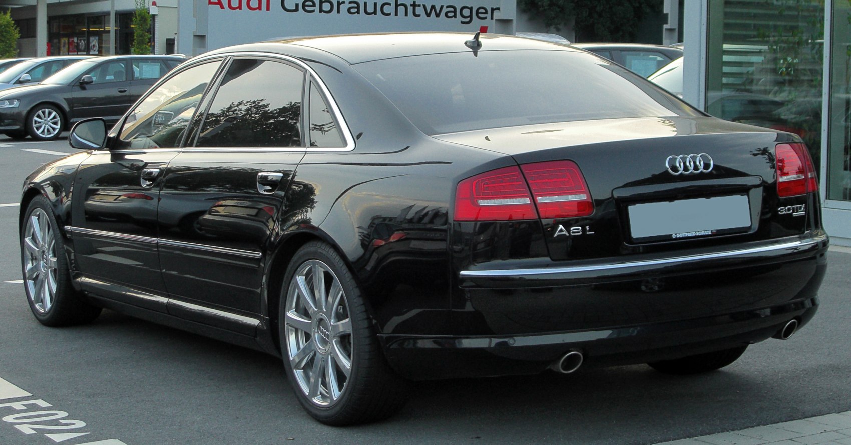 Audi A8 3.0 TDI V6 (233 Hp) quattro DPF Tiptronic