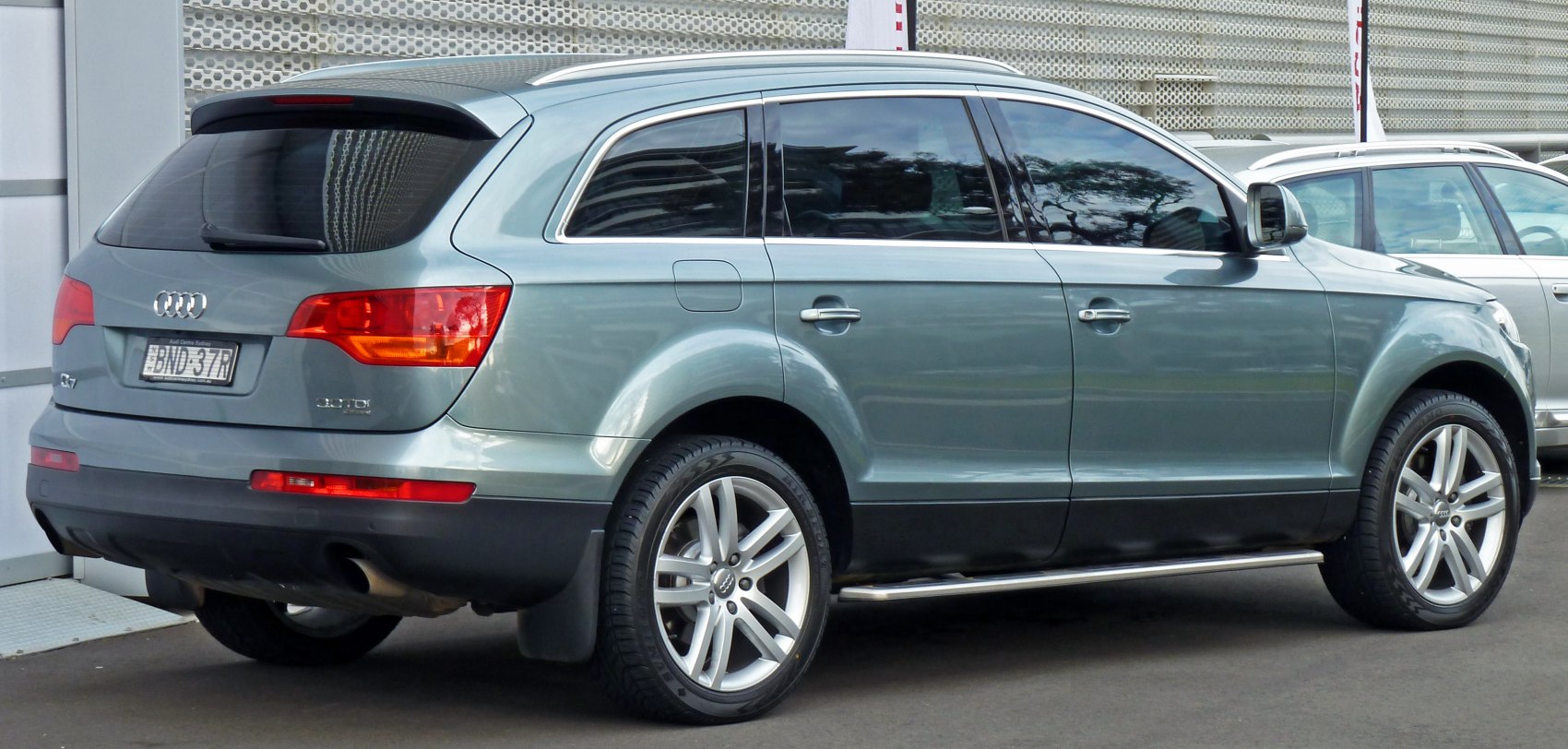 Audi Q7 4.2 FSI V8 (350 Hp) quattro Tiptronic