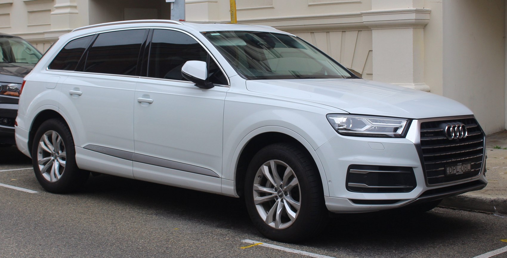 Audi Q7 3.0 TFSI V6 (333 Hp) quattro Tiptronic 7 Seat