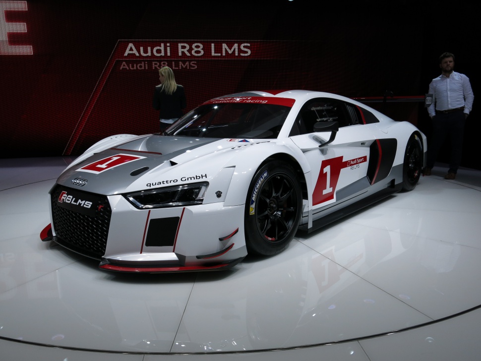 Audi R8 GT4 V10 (495 Hp) S tronic