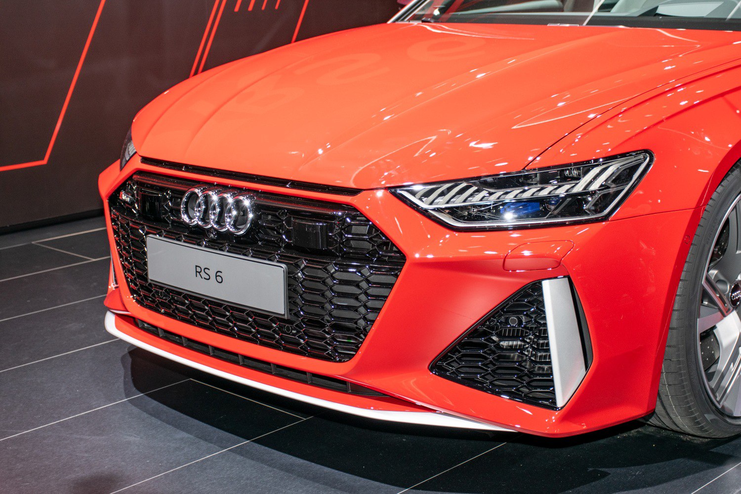 Audi RS 6 performance 4.0 TFSI V8 (630 Hp) Mild Hybrid quattro tiptronic