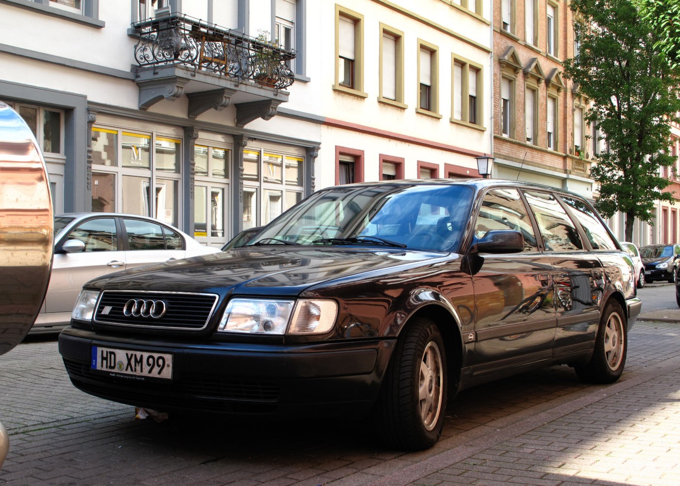 Audi S4 2.2i 20V Turbo (230 Hp) quattro Automatic