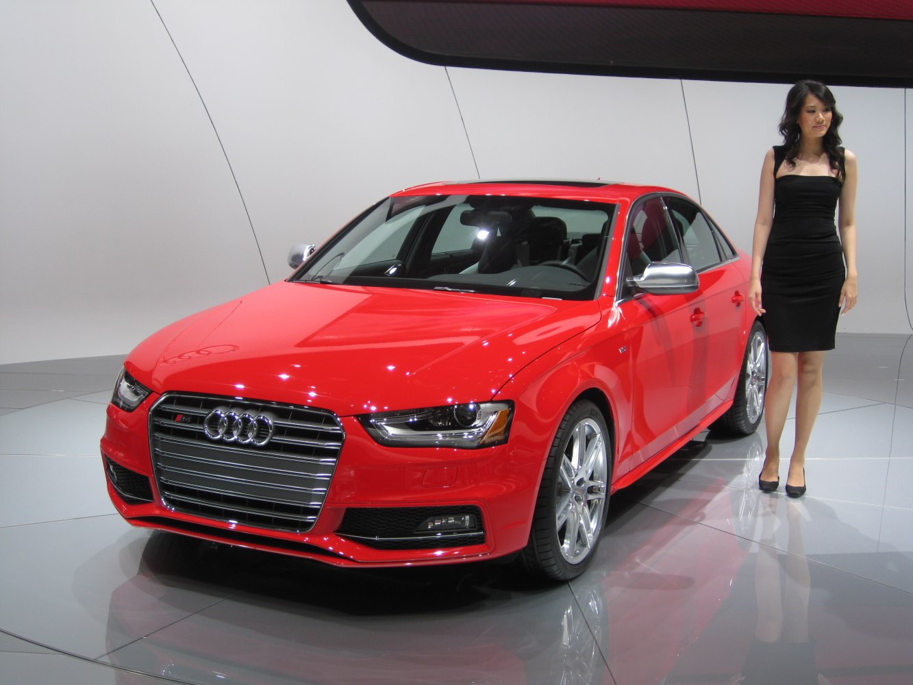 Audi S4 3.0 TFSI V6 (333 Hp) quattro S tronic