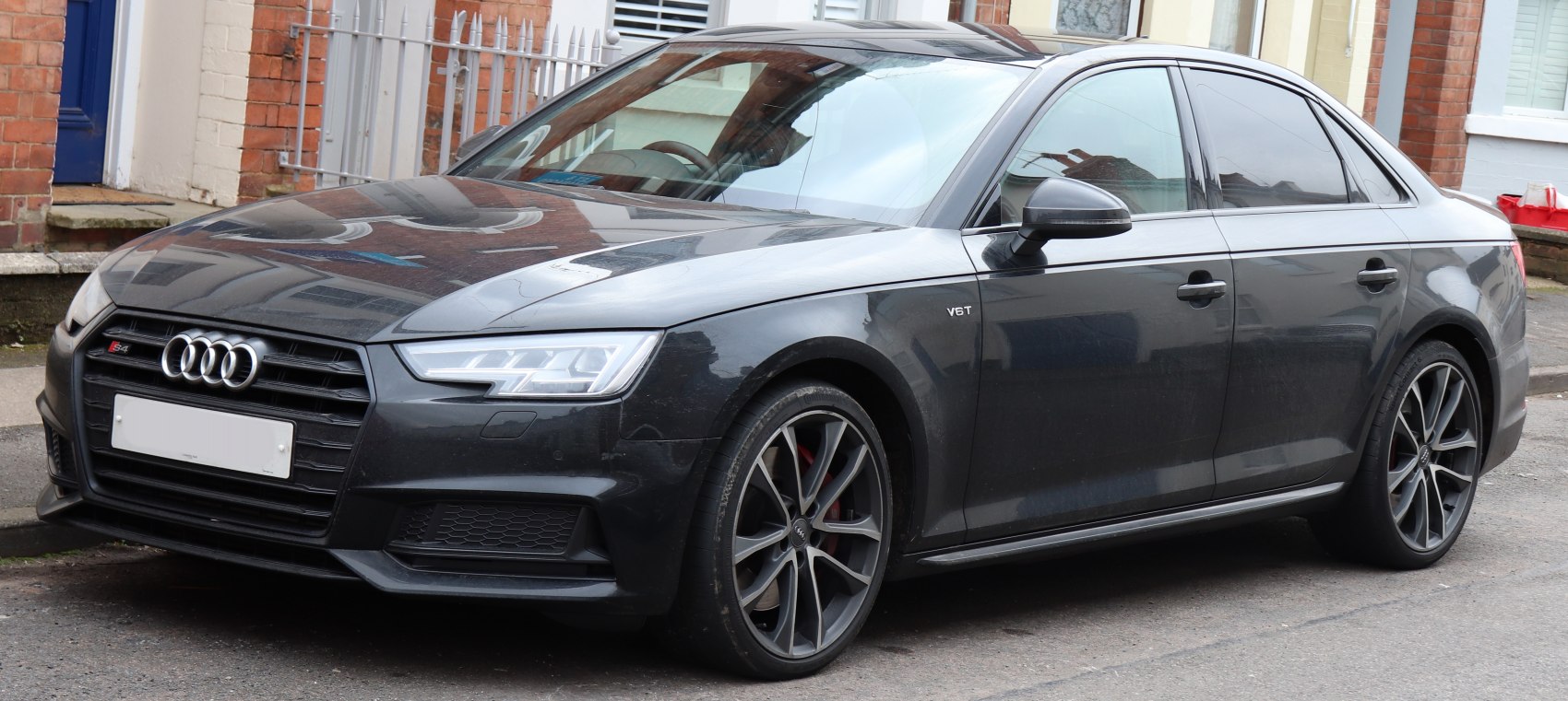 Audi S4 3.0 TFSI V6 (354 Hp) quattro Tiptronic