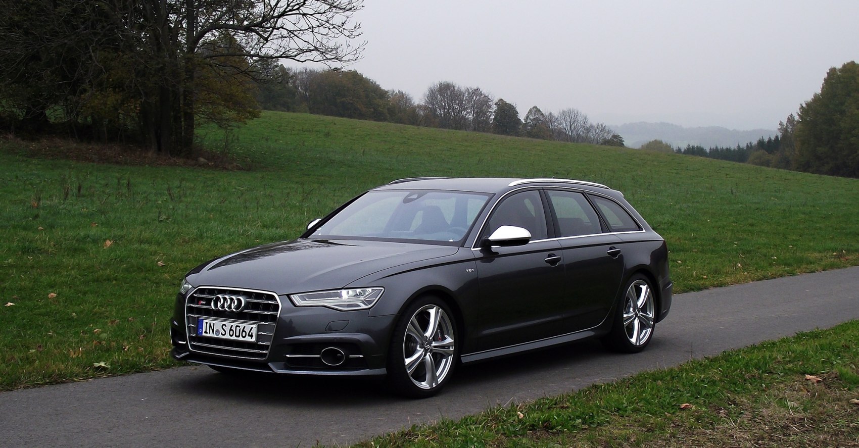 Audi S6 4.0 TFSI V8 (450 Hp) quattro S tronic