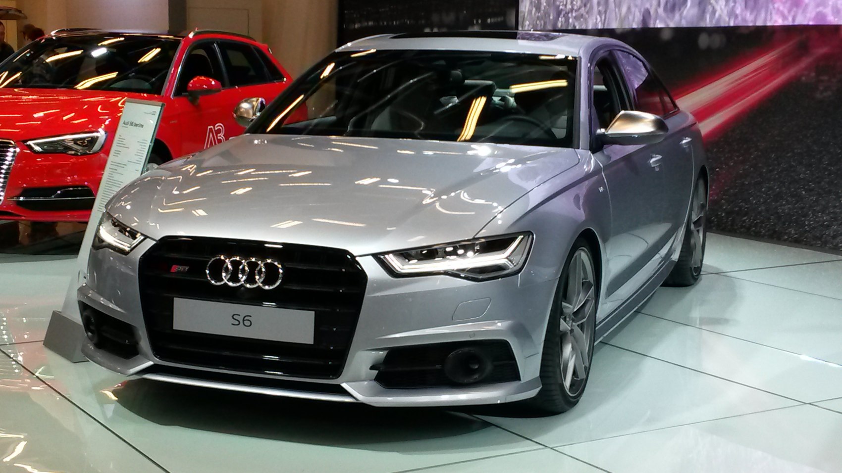 Audi S6 4.0 TFSI V8 (450 Hp) quattro S tronic