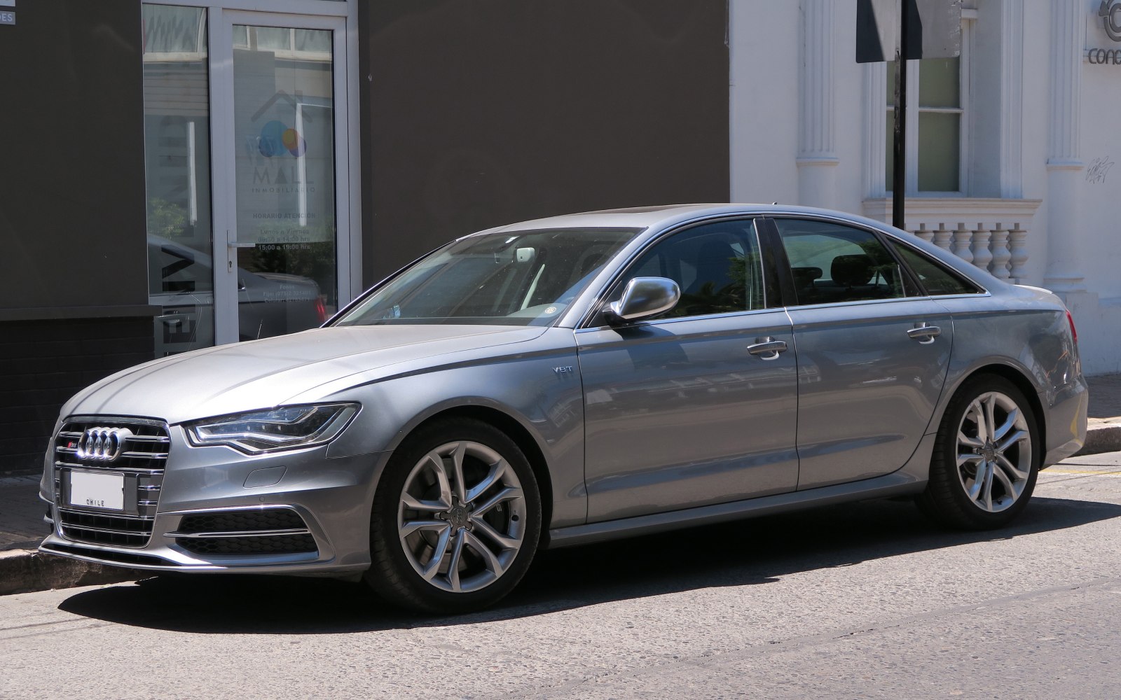 Audi S6 4.0 TFSI V8 (450 Hp) quattro S tronic