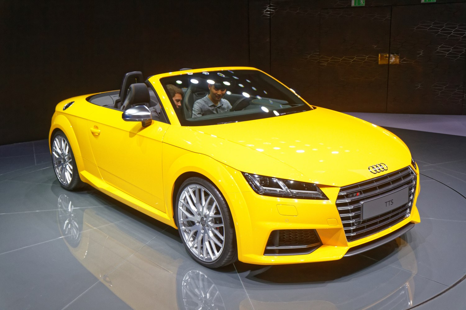 Audi TT 2.0 TFSI (310 Hp) quattro S tronic