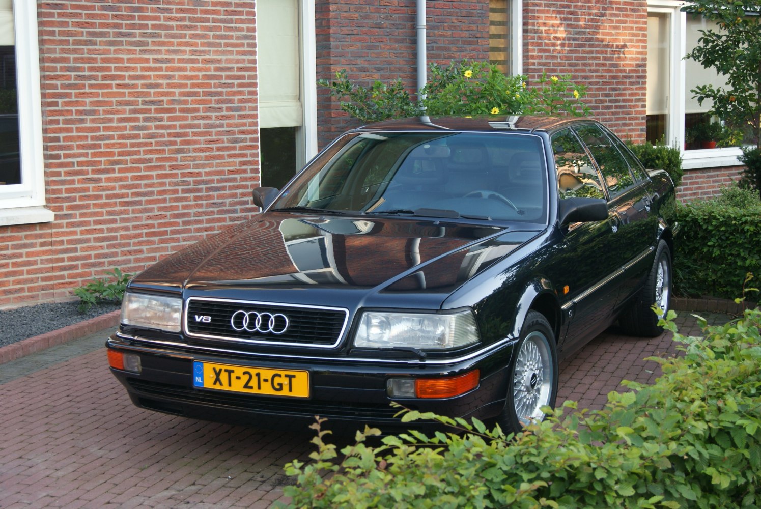 Audi V8 3.6 V8 (250 Hp) quattro Automatic