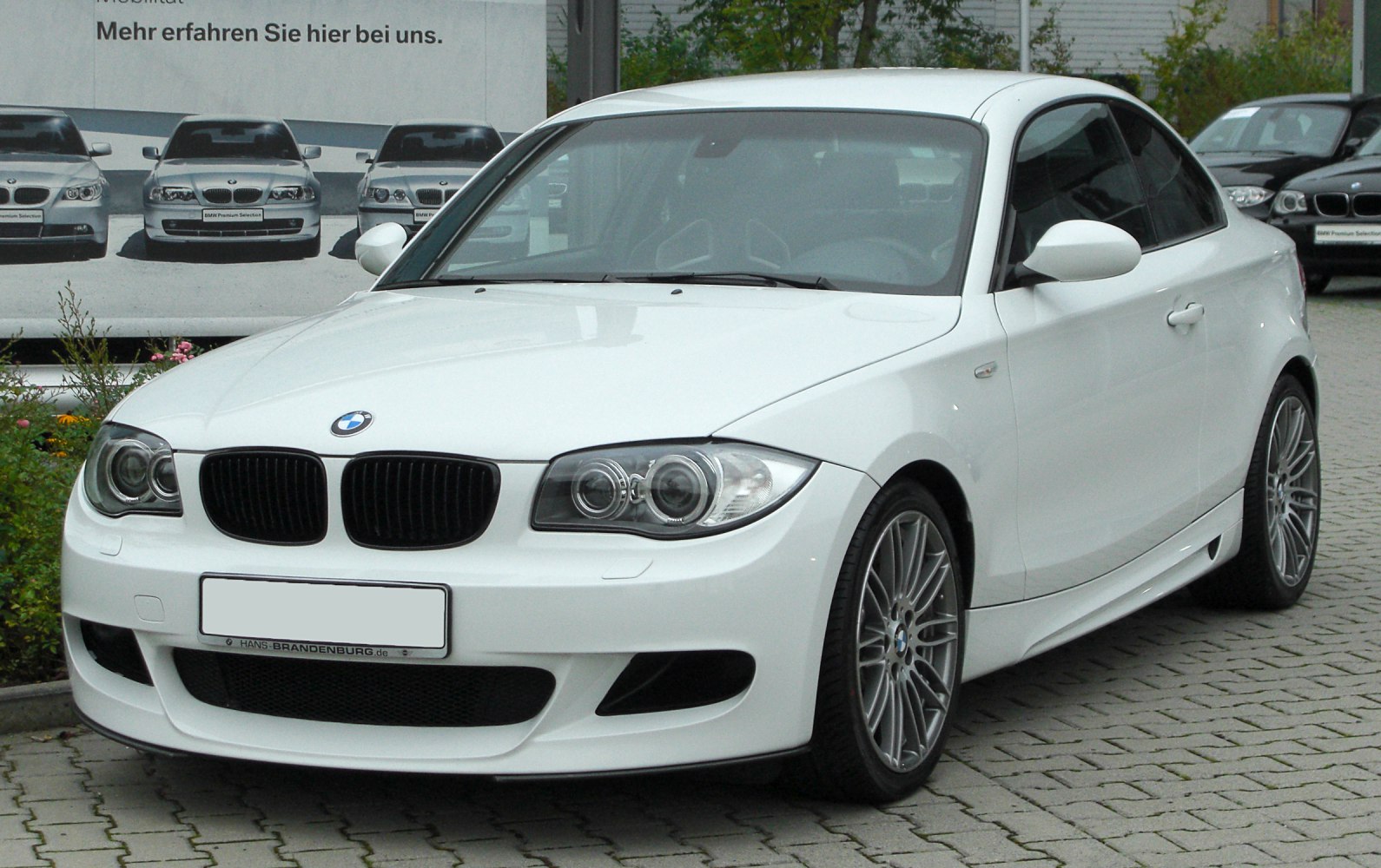 BMW 1 Series 125i (218 Hp)