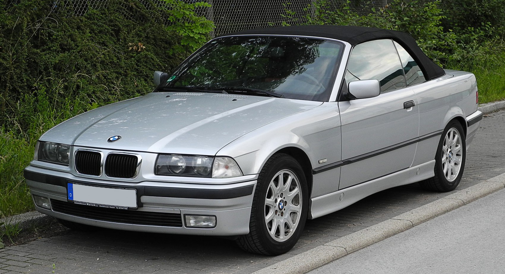 BMW 3 Series 325i (192 Hp) Automatic