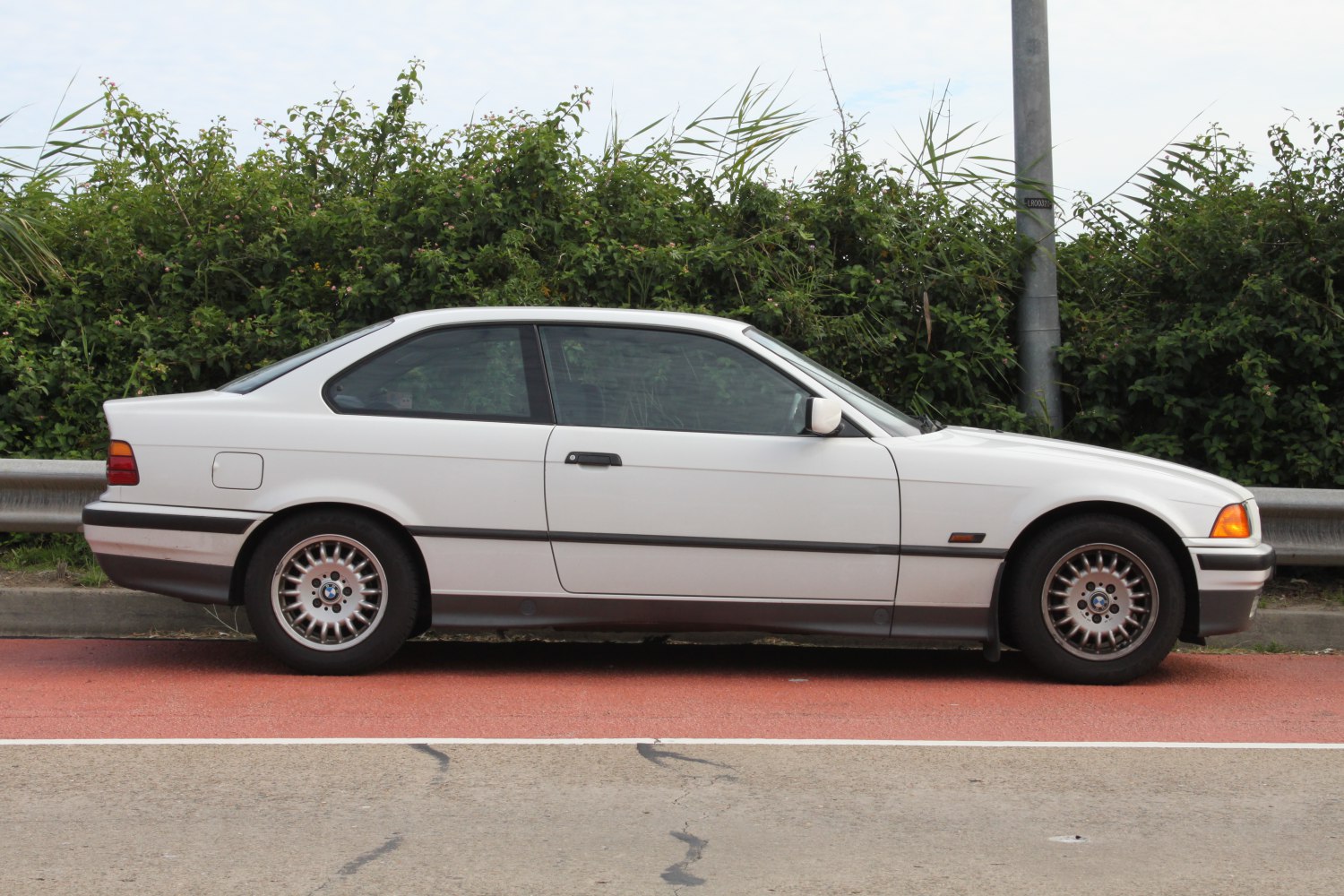 BMW 3 Series 316i (102 Hp) Automatic