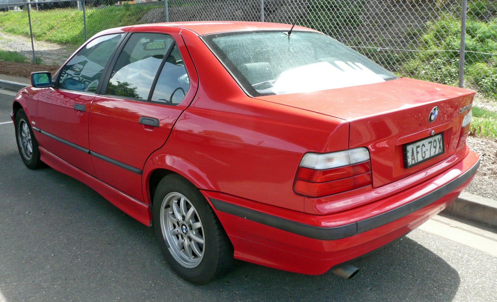 BMW 3 Series 325td (115 Hp) Automatic