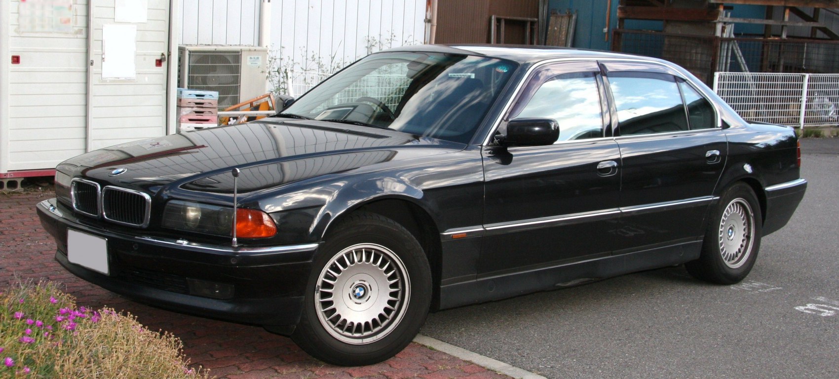 BMW 7 Series 740iL (286 Hp) Steptronic