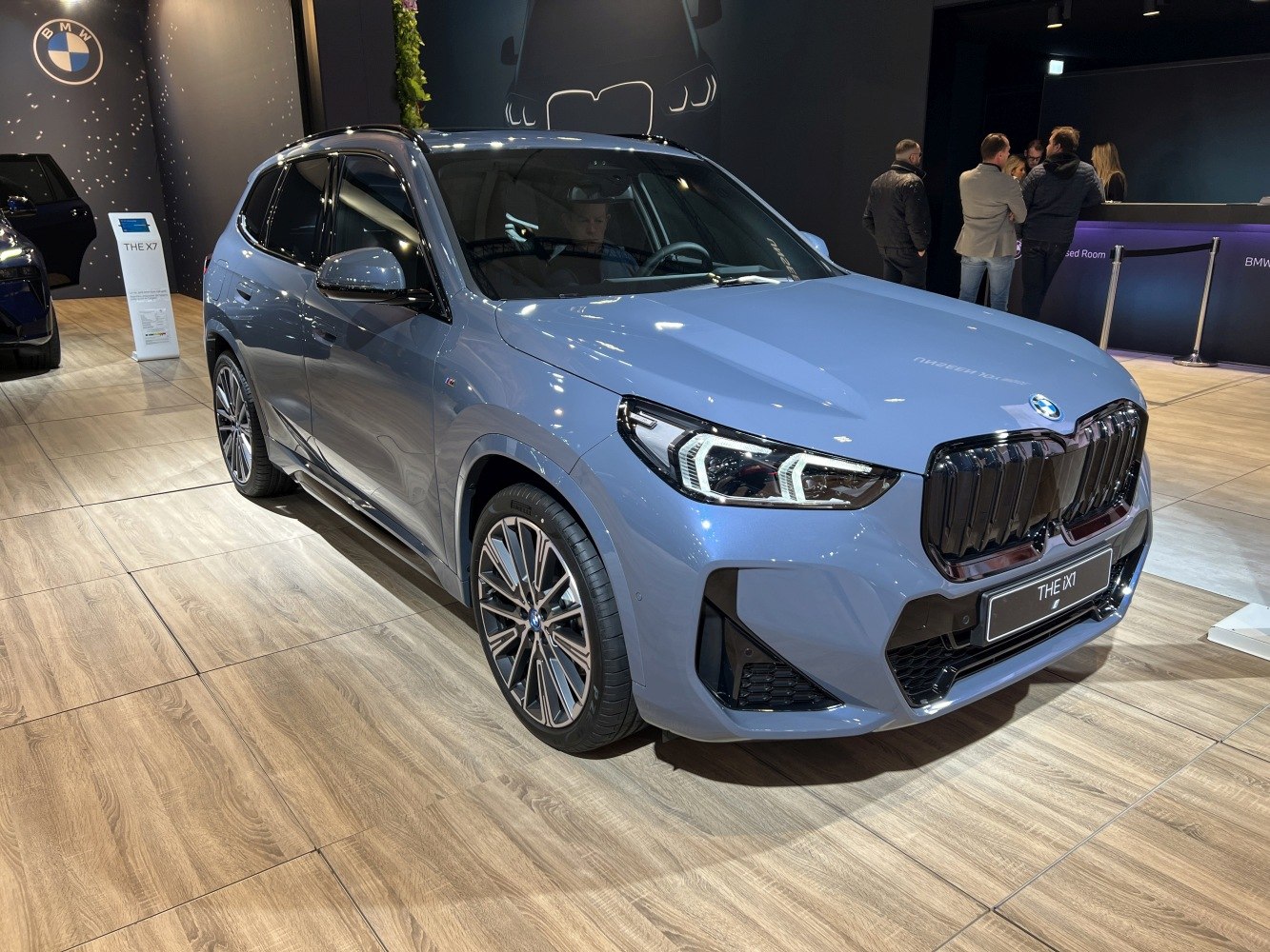 BMW iX1 30 68 kWh (313 Hp) xDrive