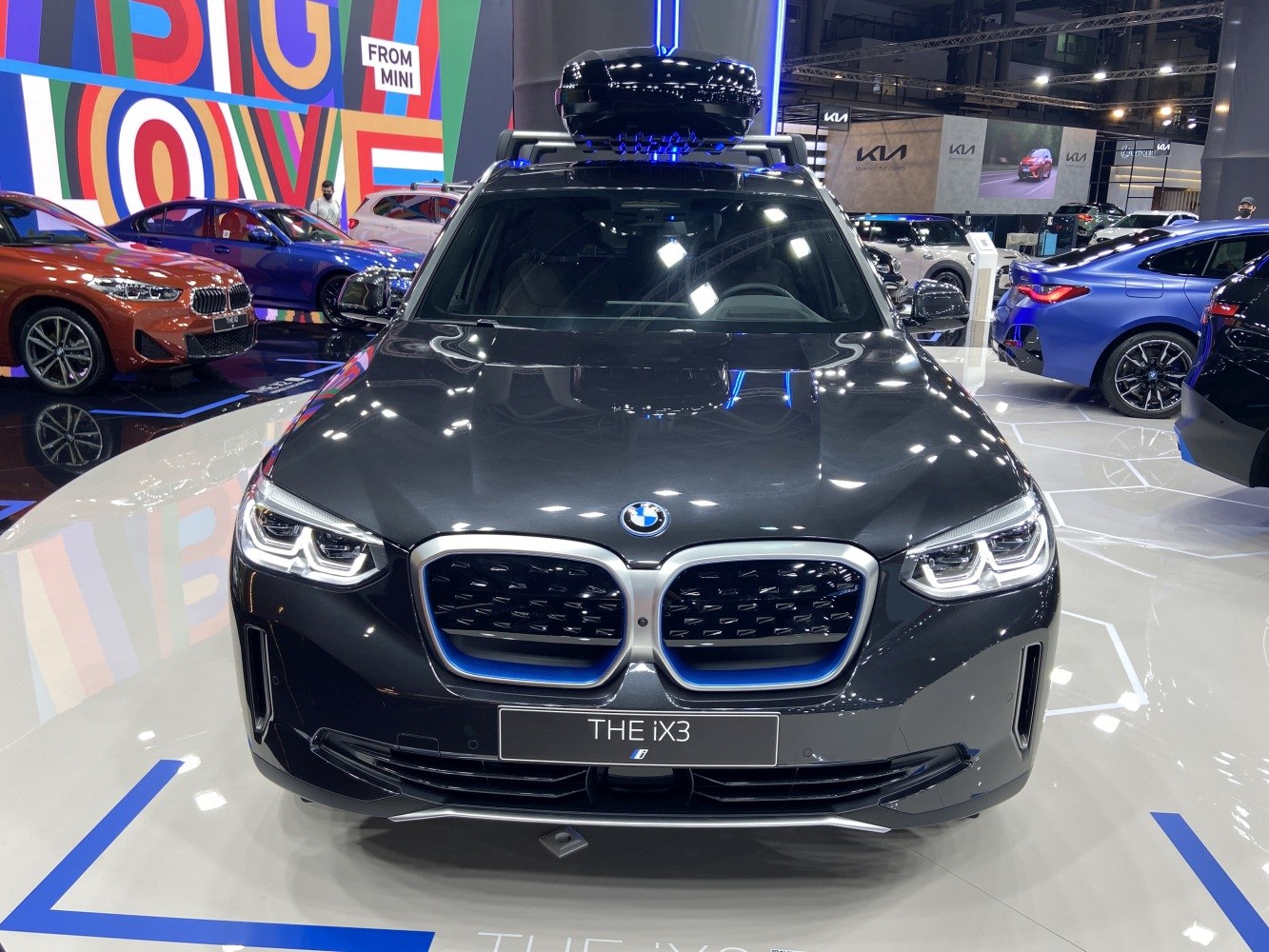 BMW iX3 80 kWh (286 Hp)