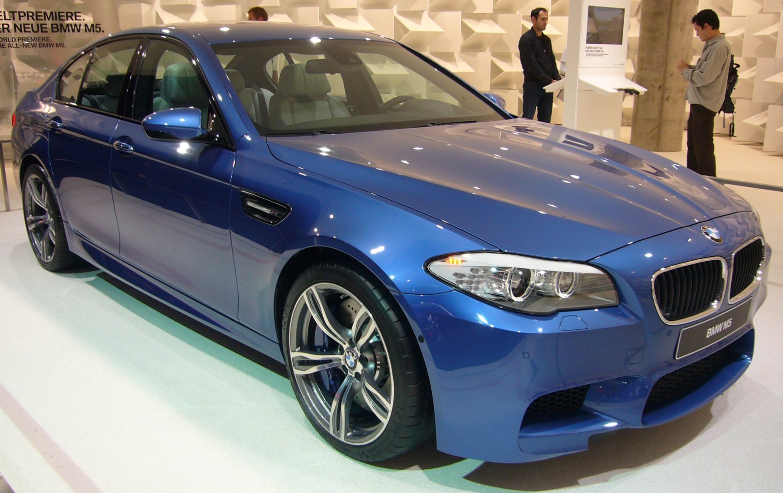 BMW M5 Competition Package 4.4 V8 (575 Hp) Automatic