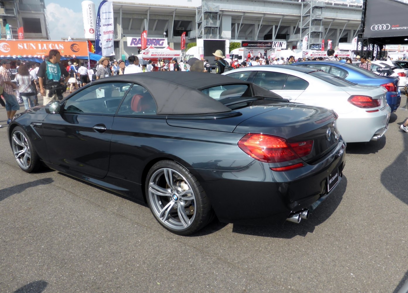 BMW M6 4.4 V8 (560 Hp)