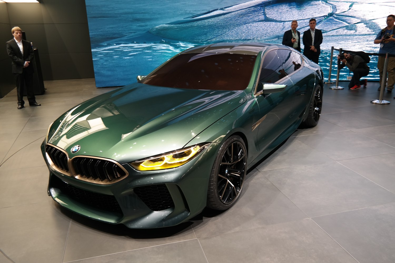 BMW M8 GTE 4.0 V8 (507 Hp)