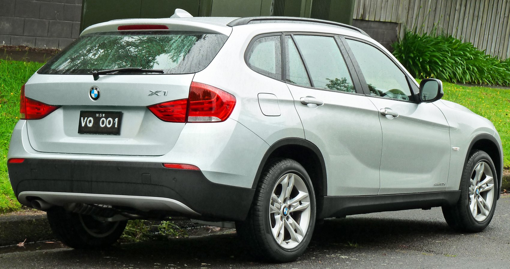 BMW X1 28i (258 Hp) xDrive