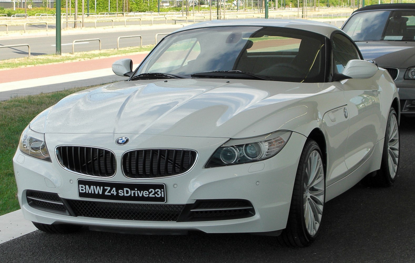 BMW Z4 30i (258 Hp) sDrive Sport-Automatic