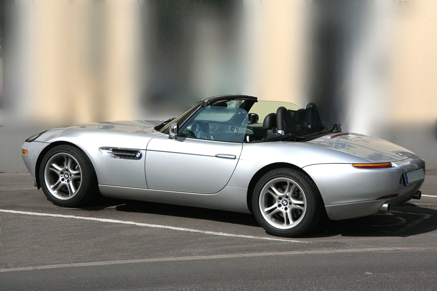 BMW Z8 4.9 (400 Hp)