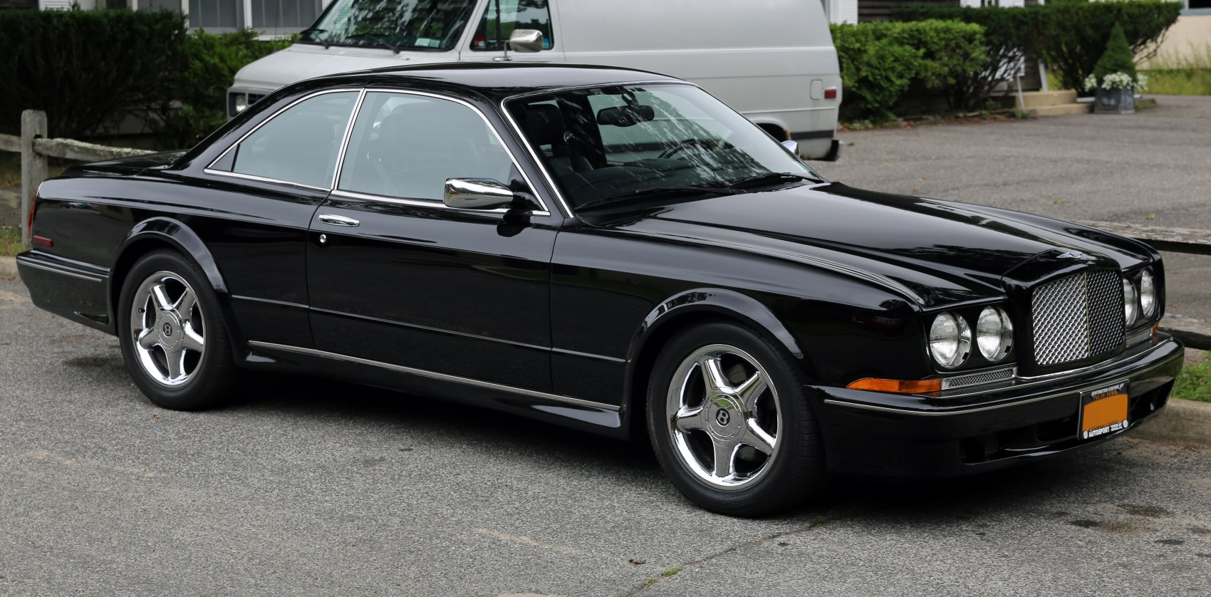 Bentley Continental 6.8 i V8 (426 Hp)