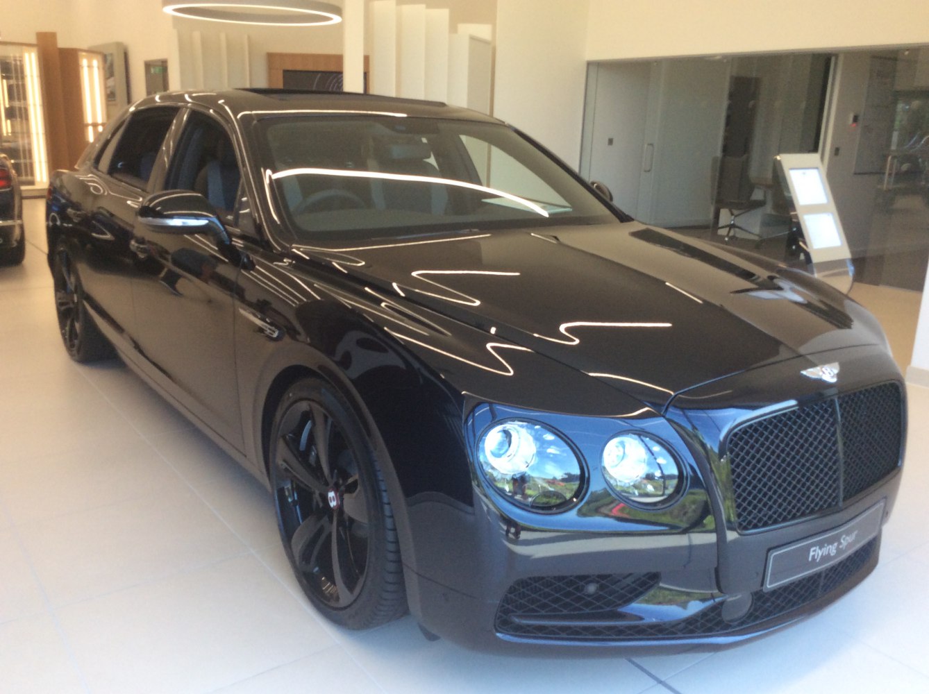 Bentley Flying Spur 6.0 W12 (625 Hp) AWD Automatic