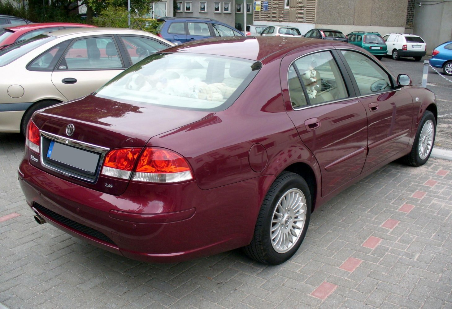 Brilliance BS6 2.0 (122 Hp)